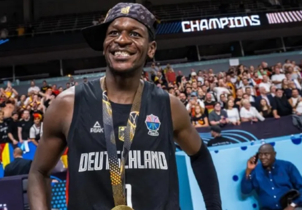 360配资 欧洲最草根的MVP！湖人弃将爆发，顺利夺下冠军！